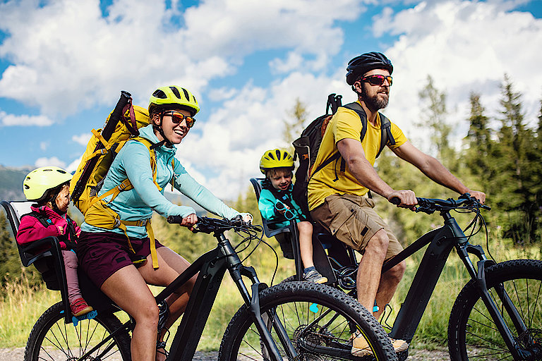 Fun auf zwei Rädern: Die besten Mountainbike-Strecken in eurer Nähe!